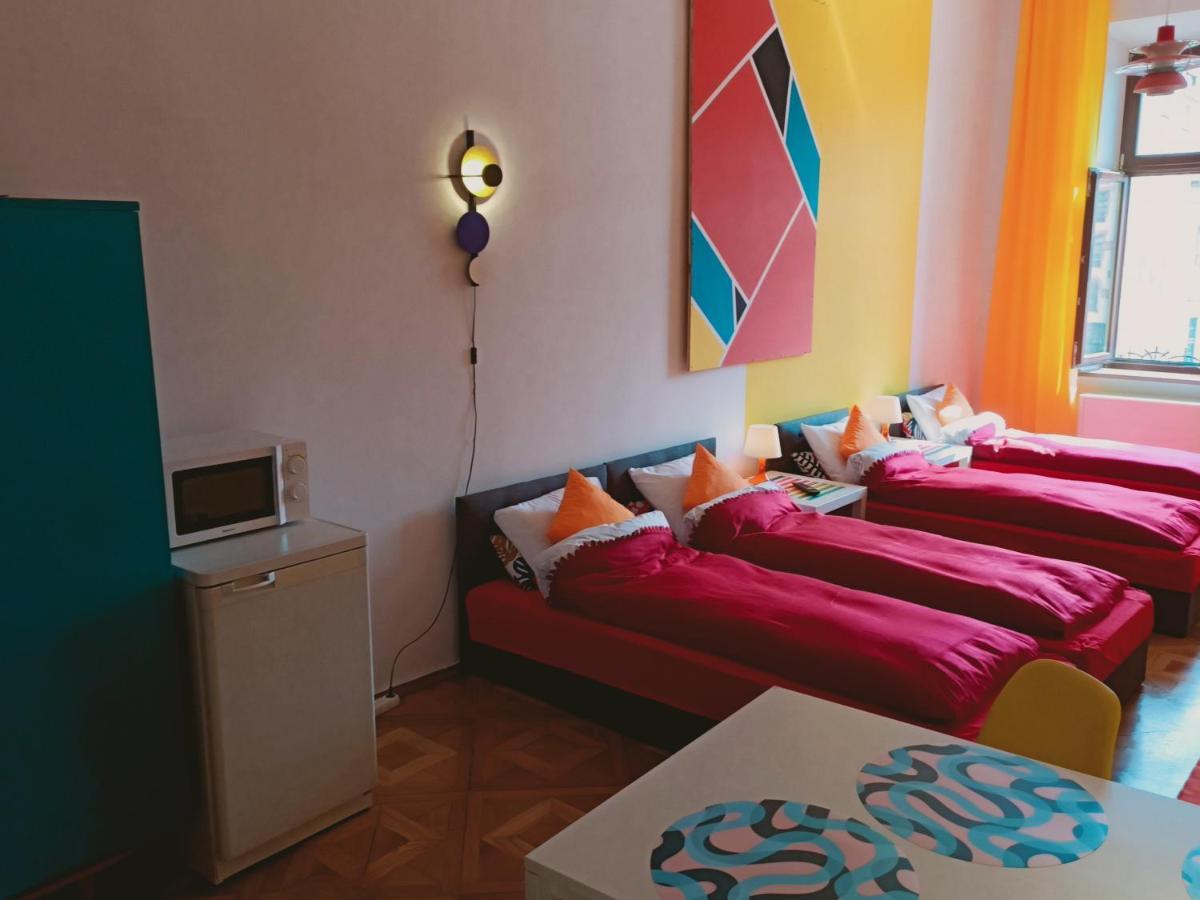 View To The Cracow Basic Apartamento Cracóvia Exterior foto